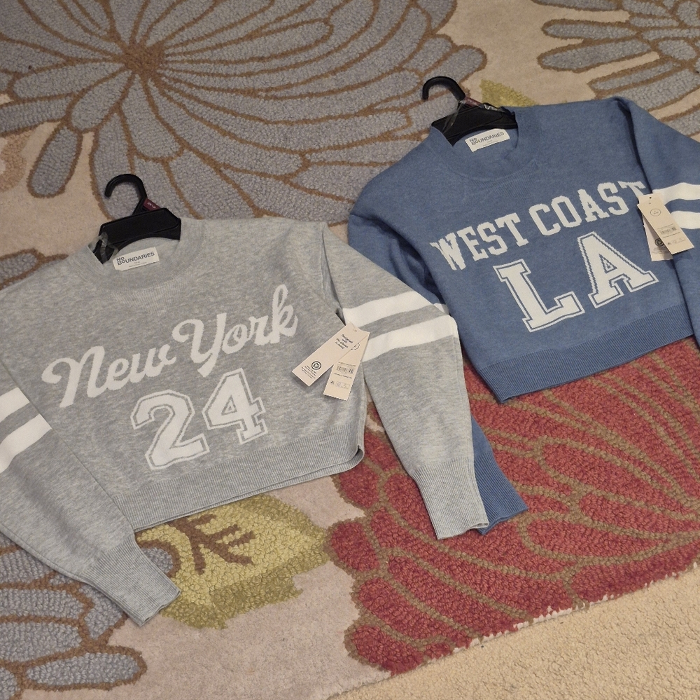 NEW Lot Of 2 No Boundaries Gray and Blue Crew Pullover Sweaters Size Small 4-6